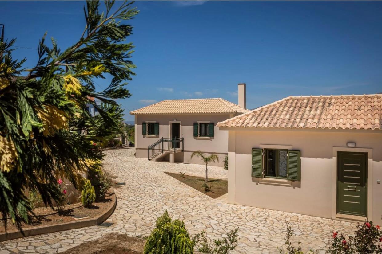 Villa Peaceful House With An Awesome View à Khelmáta Extérieur photo